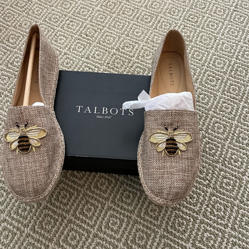 Talbots Brown Loafers with Bee Detail